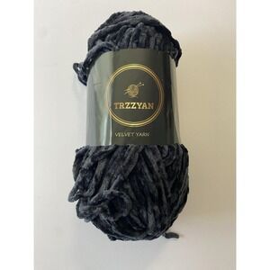 Trzzyan Velvet Yarn 6mm 100% Polyester, 100g, Black